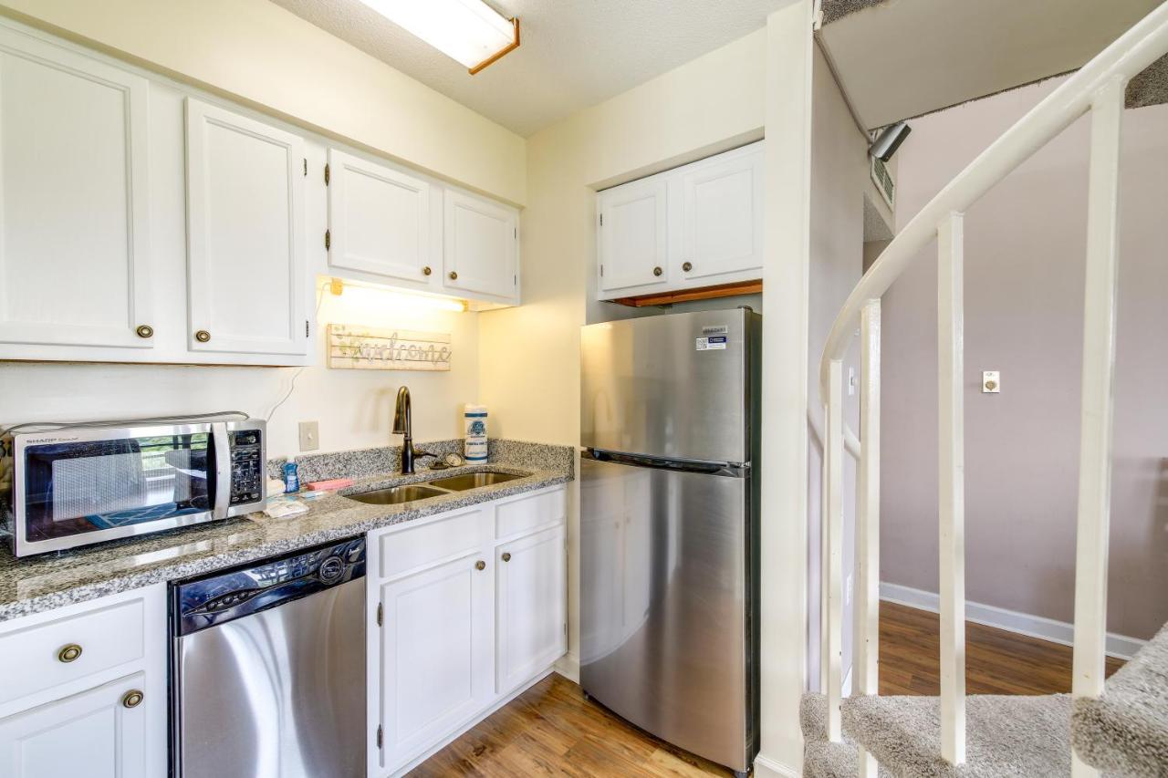 Gatlinburg Mountaintop Condo With Balcony And Views! Bagian luar foto